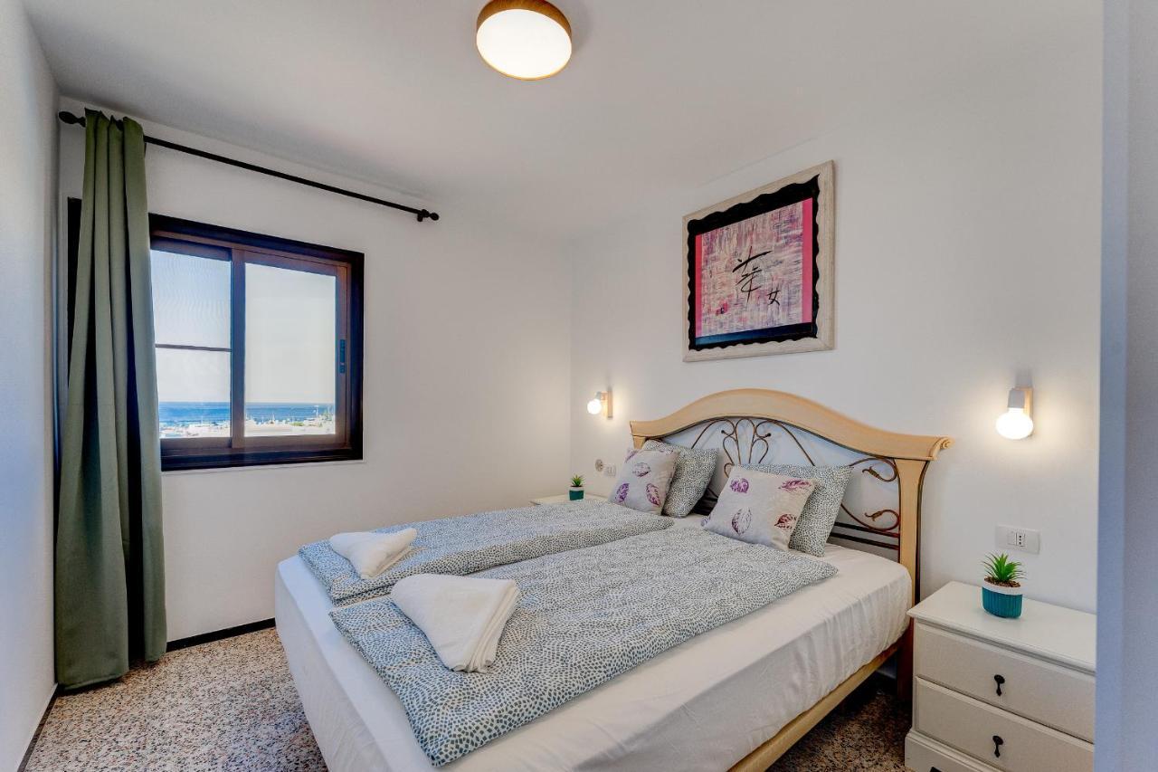 Los Cristianos Achacay Bluesky Apartment Los Cristianos (Tenerife) Exterior foto